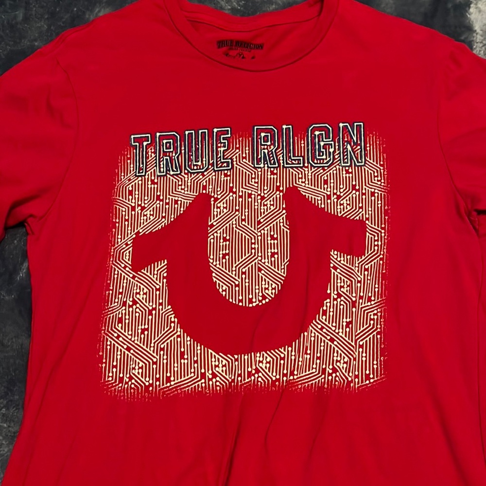 Small mens true religion shirt